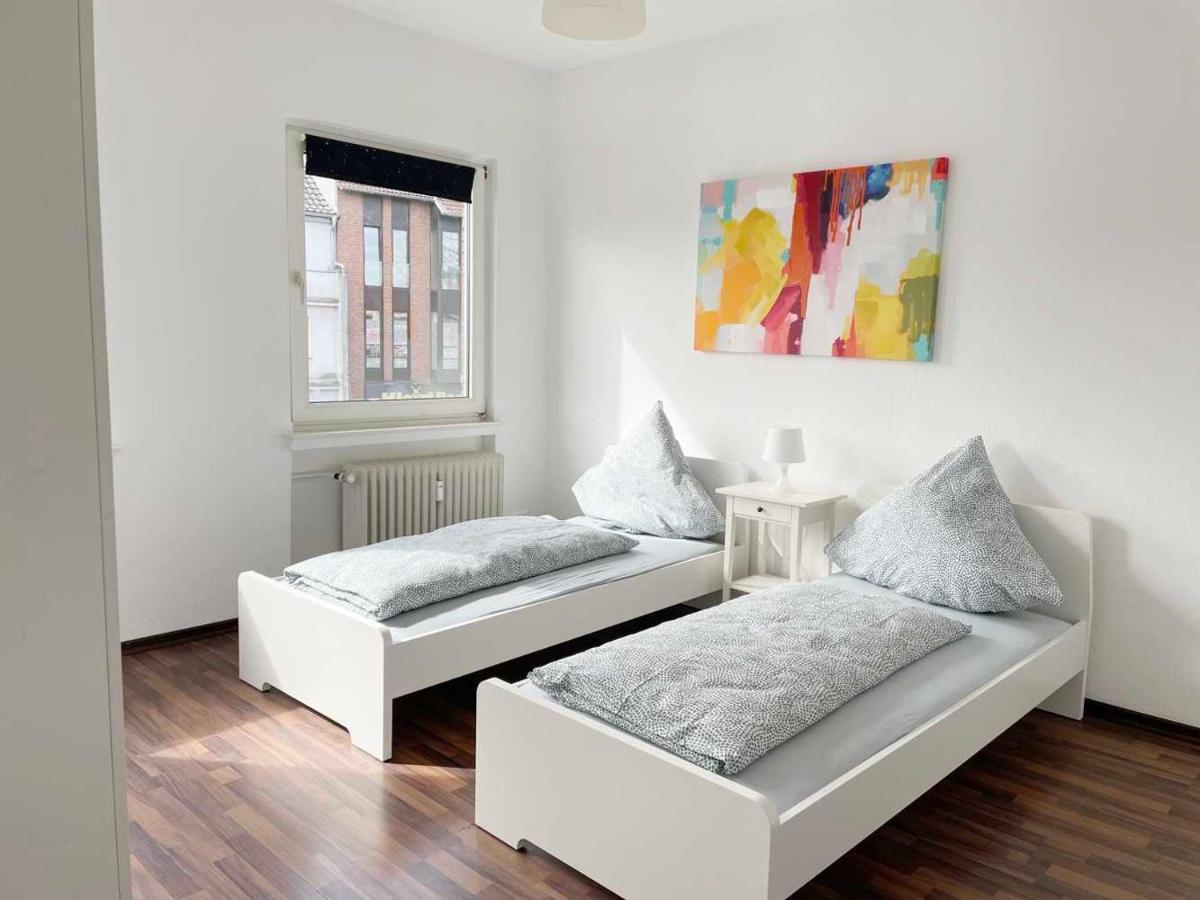 Apartment With 3 Rooms In ヒュルト エクステリア 写真