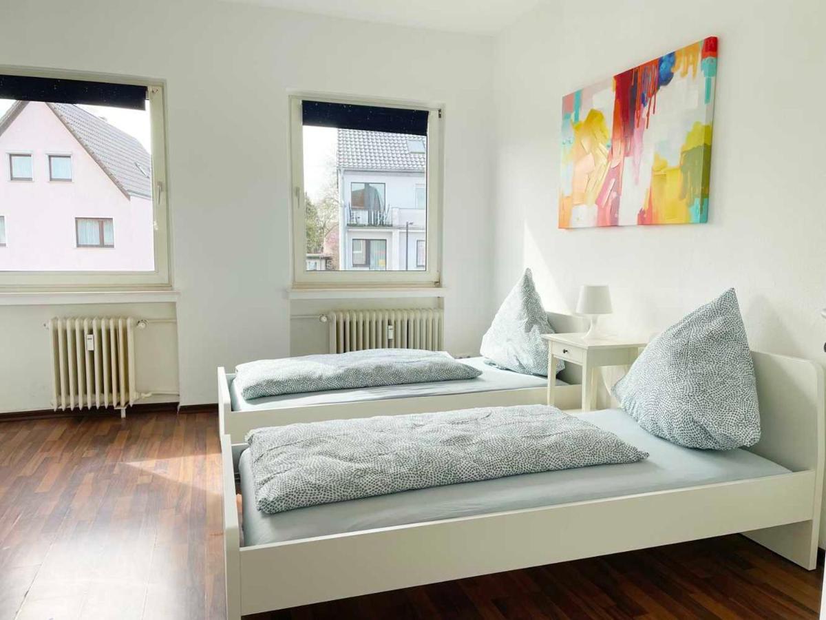 Apartment With 3 Rooms In ヒュルト エクステリア 写真